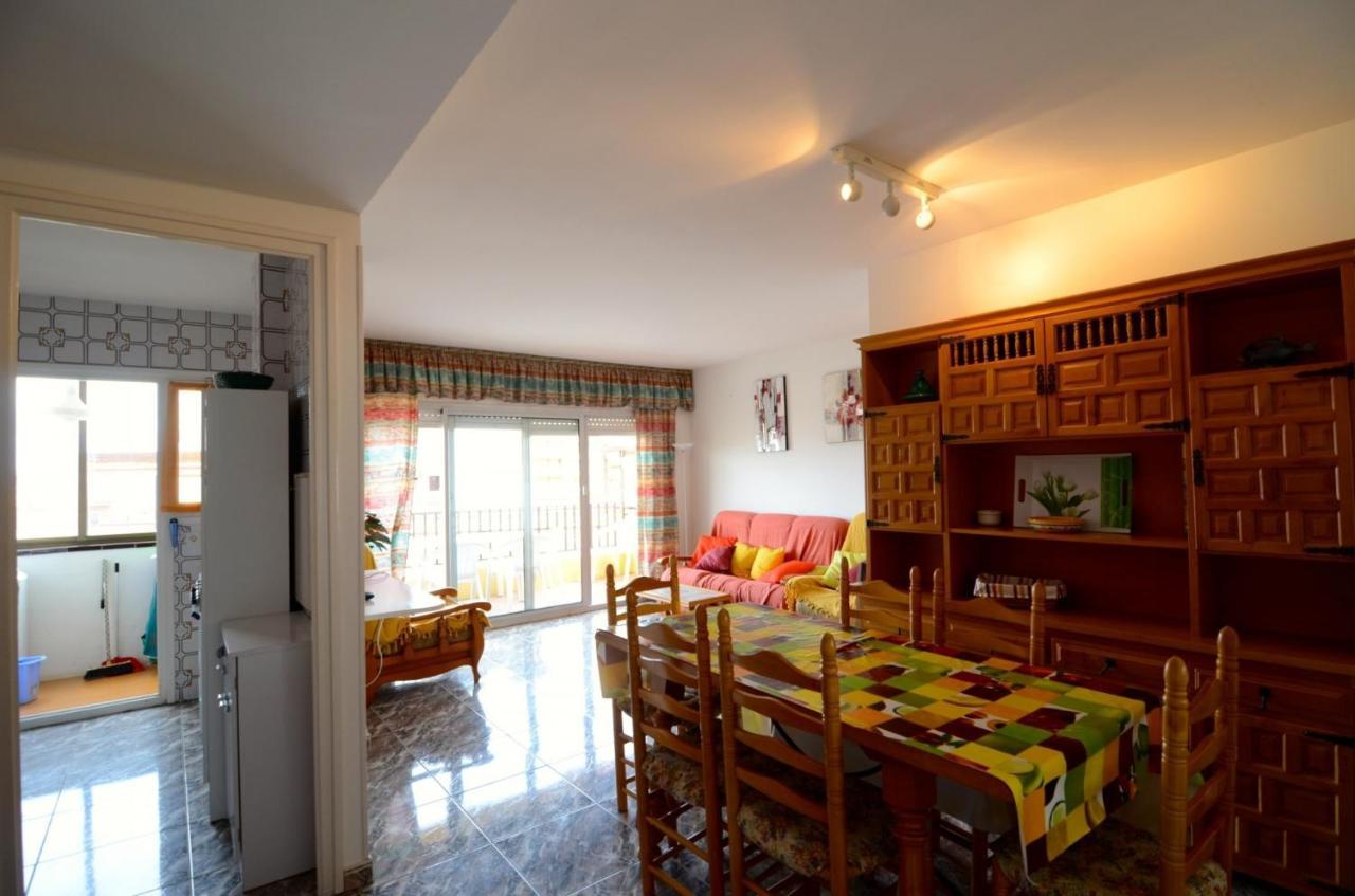 Mar Blau L'Escala Apartment Екстериор снимка