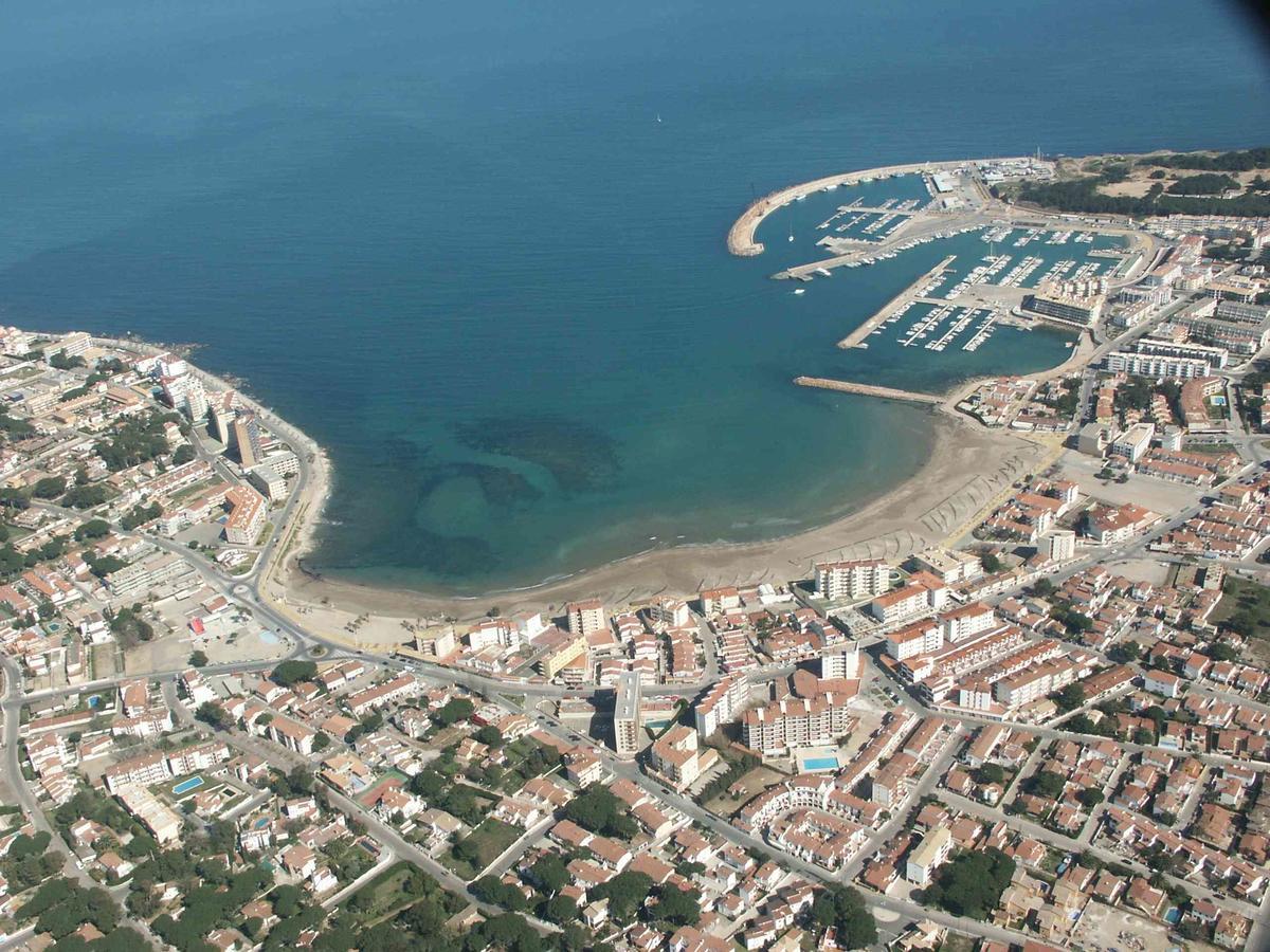 Mar Blau L'Escala Apartment Екстериор снимка