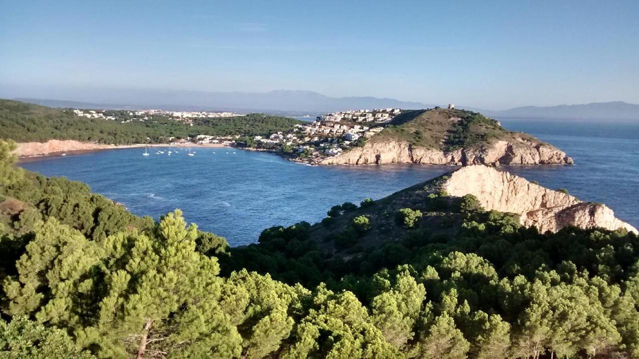 Mar Blau L'Escala Apartment Екстериор снимка